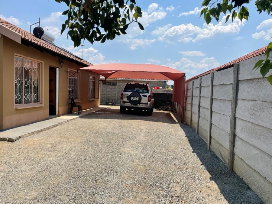 3 Bedroom Property for Sale in Boitekong North West